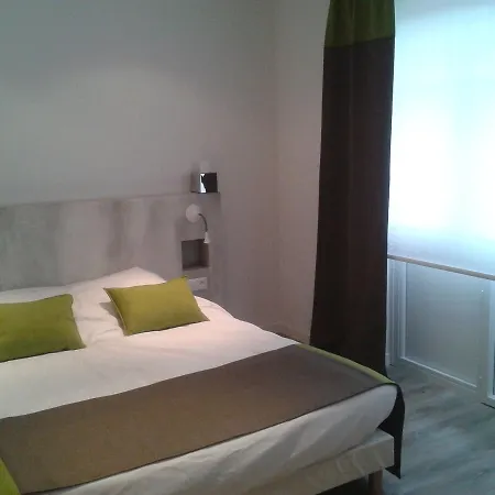 Logis - Restaurant Du Canard 3* Hangest-sur-Somme